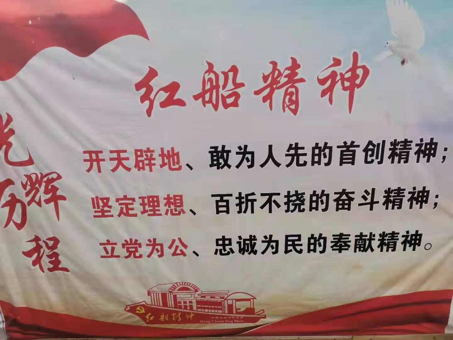 请问工伤医药费是老板垫付的。保险赔偿的医药费是赔偿给受伤者还是老板？游戏画面